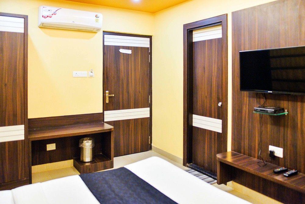 Hotel Janki International By Keymagics Bénarès Extérieur photo