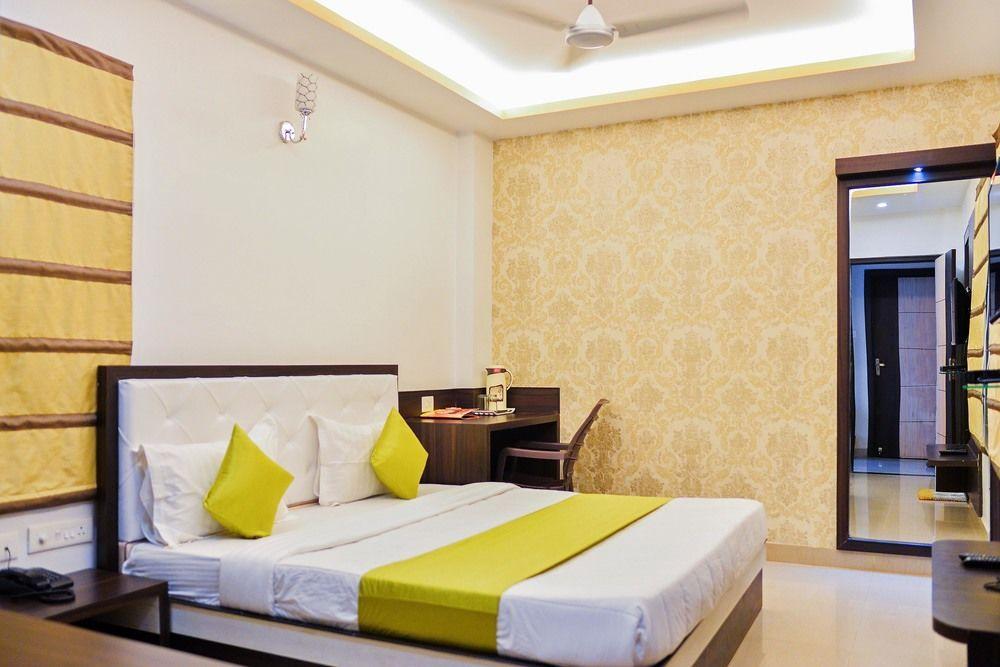 Hotel Janki International By Keymagics Bénarès Extérieur photo