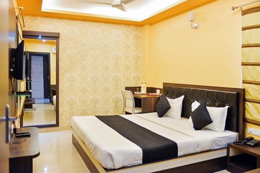 Hotel Janki International By Keymagics Bénarès Extérieur photo