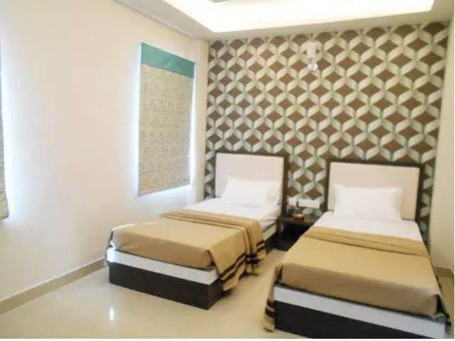 Hotel Janki International By Keymagics Bénarès Extérieur photo