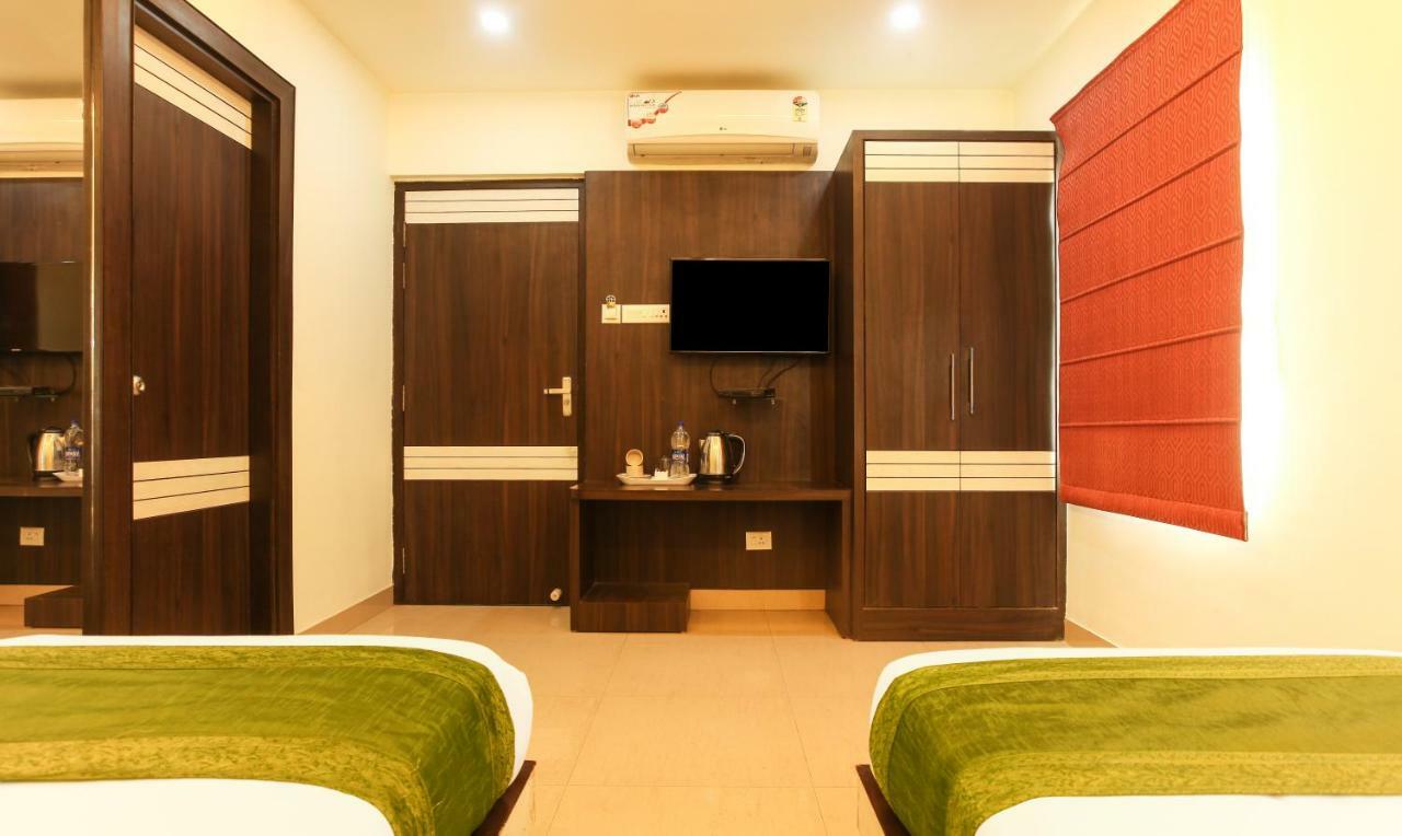 Hotel Janki International By Keymagics Bénarès Extérieur photo